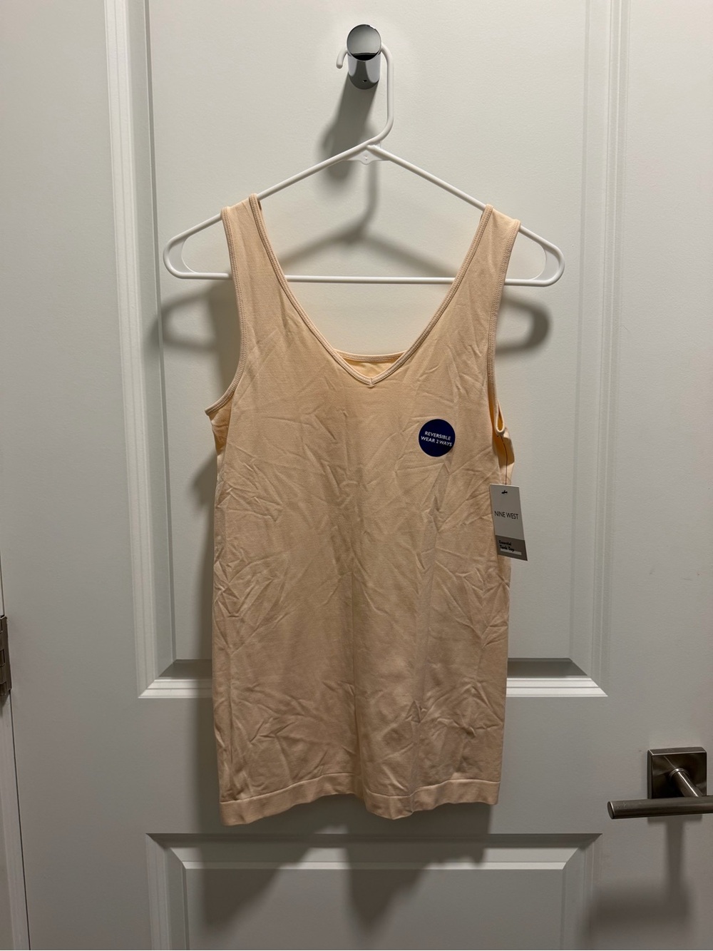 Nine West Peach V-Neck Sleeveless Tank Top
